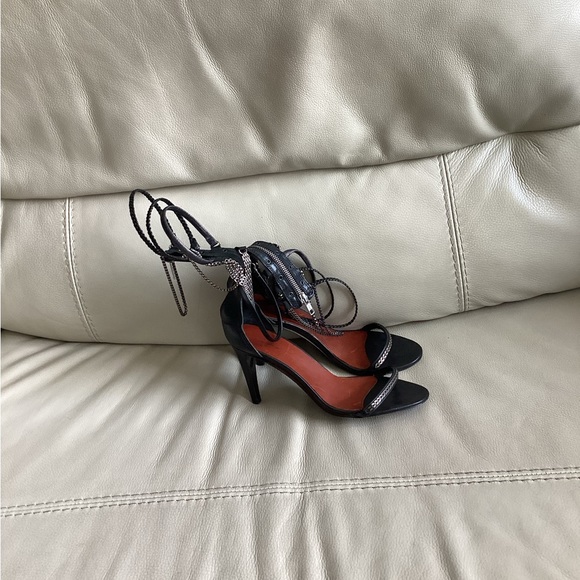 Isabel Marant Rio Chain Link Sandals - Picture 3 of 11